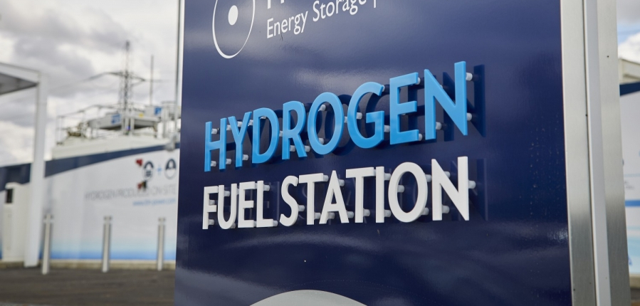 Hydrogen fuel station